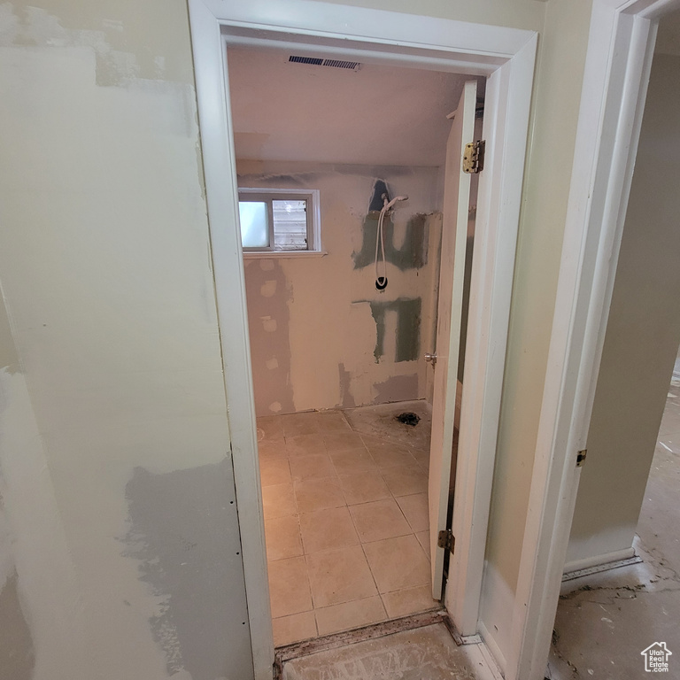 173 W 5200 S Washington Terrace, UT 84405