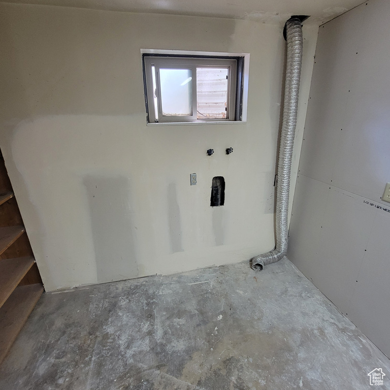 173 W 5200 S Washington Terrace, UT 84405