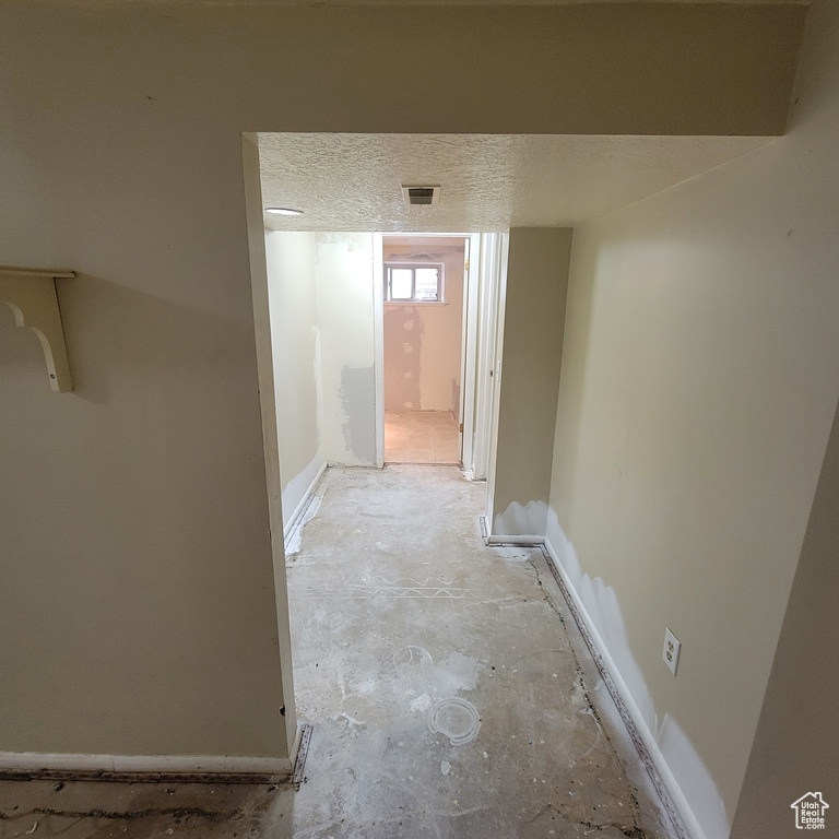173 W 5200 S Washington Terrace, UT 84405