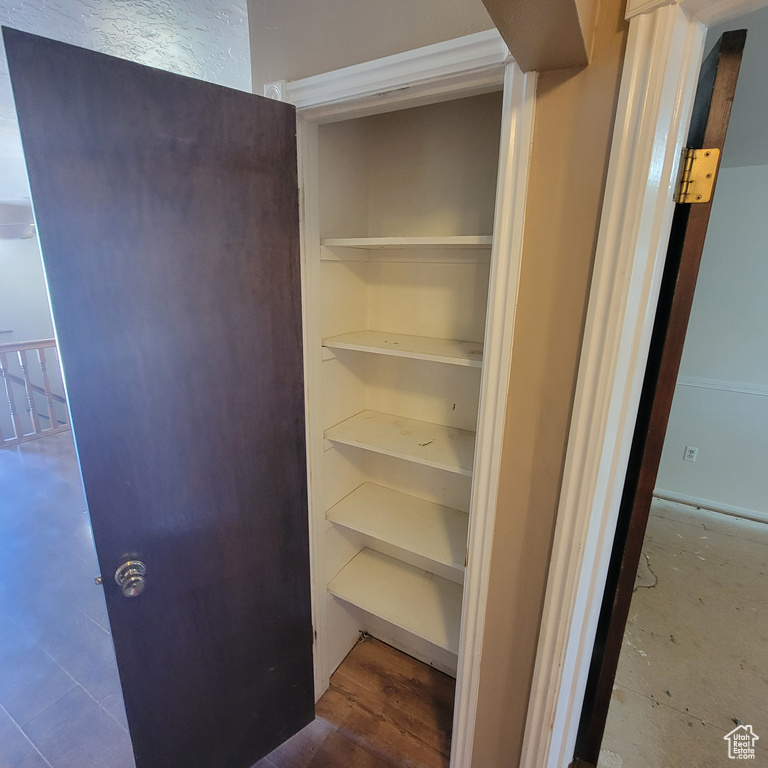173 W 5200 S Washington Terrace, UT 84405
