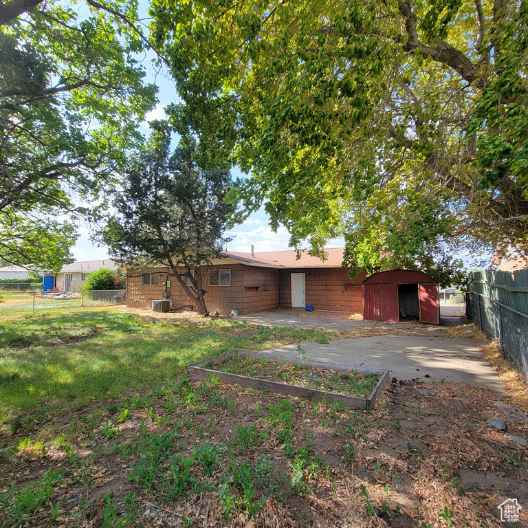 173 W 5200 S Washington Terrace, UT 84405