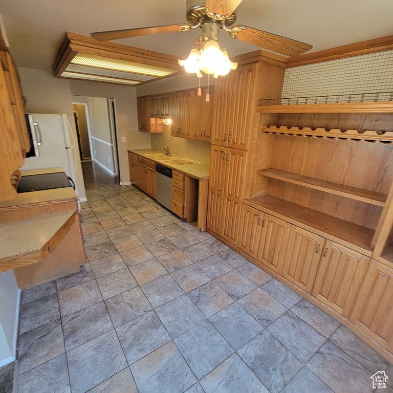 173 W 5200 S Washington Terrace, UT 84405