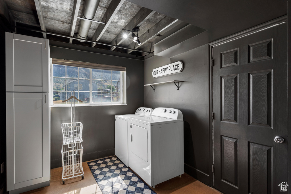 647 N JEFFERSON AVE Ogden, UT 84404