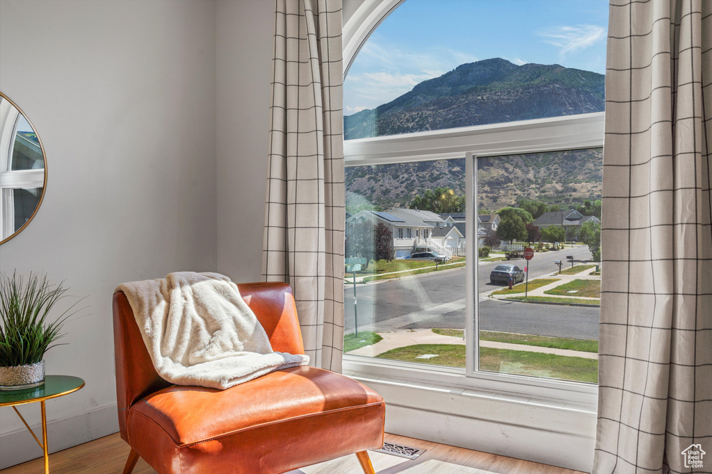 647 N JEFFERSON AVE Ogden, UT 84404