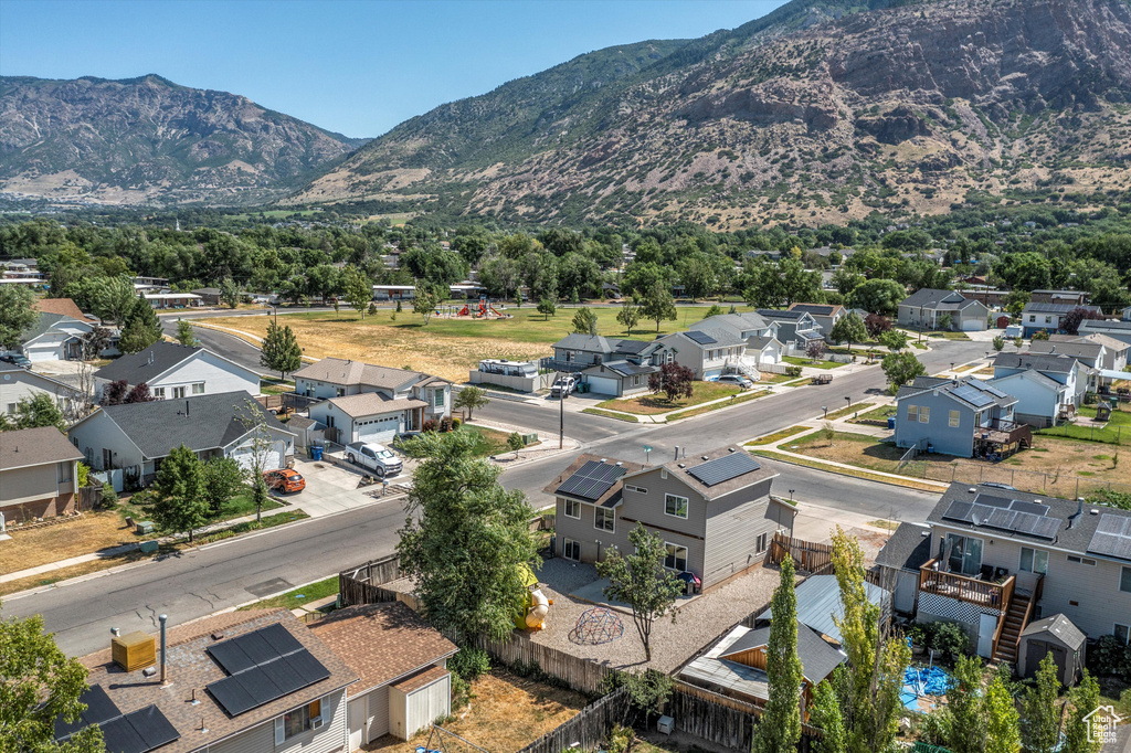 647 N JEFFERSON AVE Ogden, UT 84404