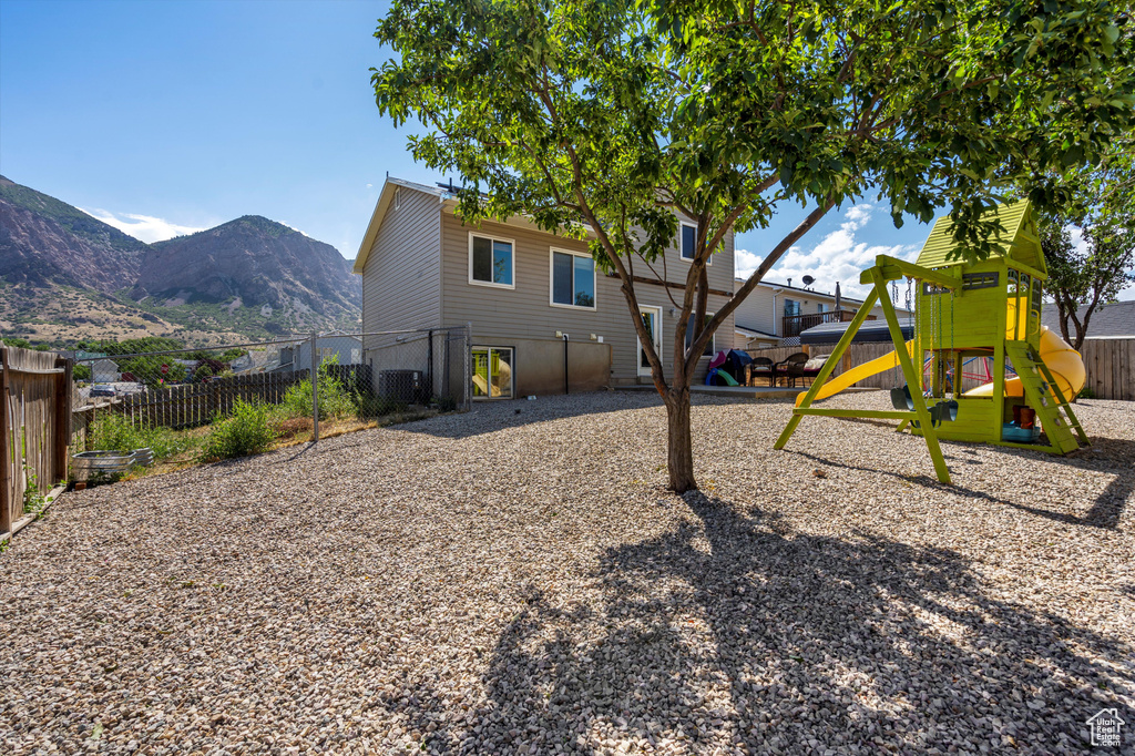 647 N JEFFERSON AVE Ogden, UT 84404