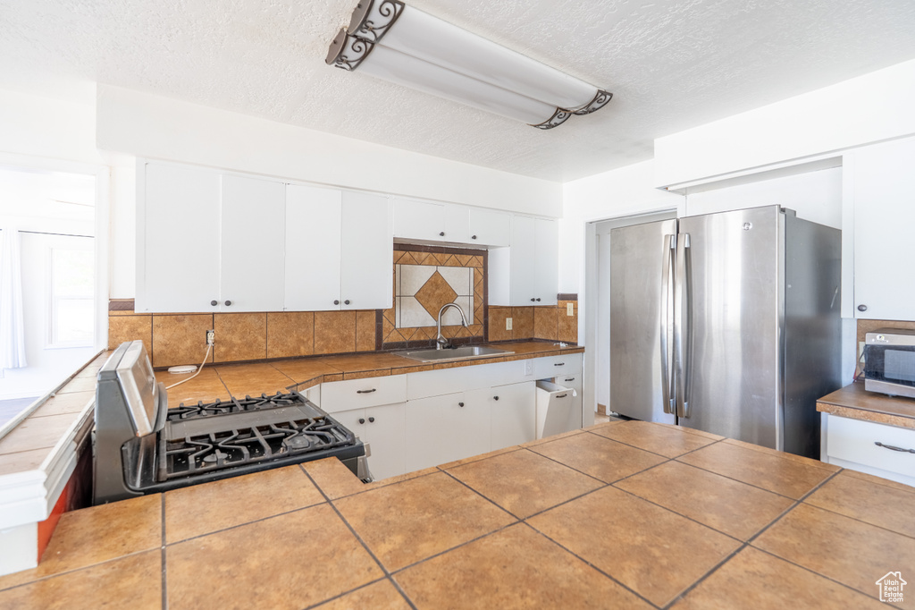 148 W 100 N Monticello, UT 84535