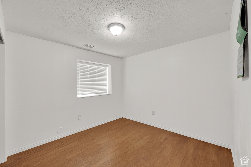 914 E 625 S Layton, UT 84041