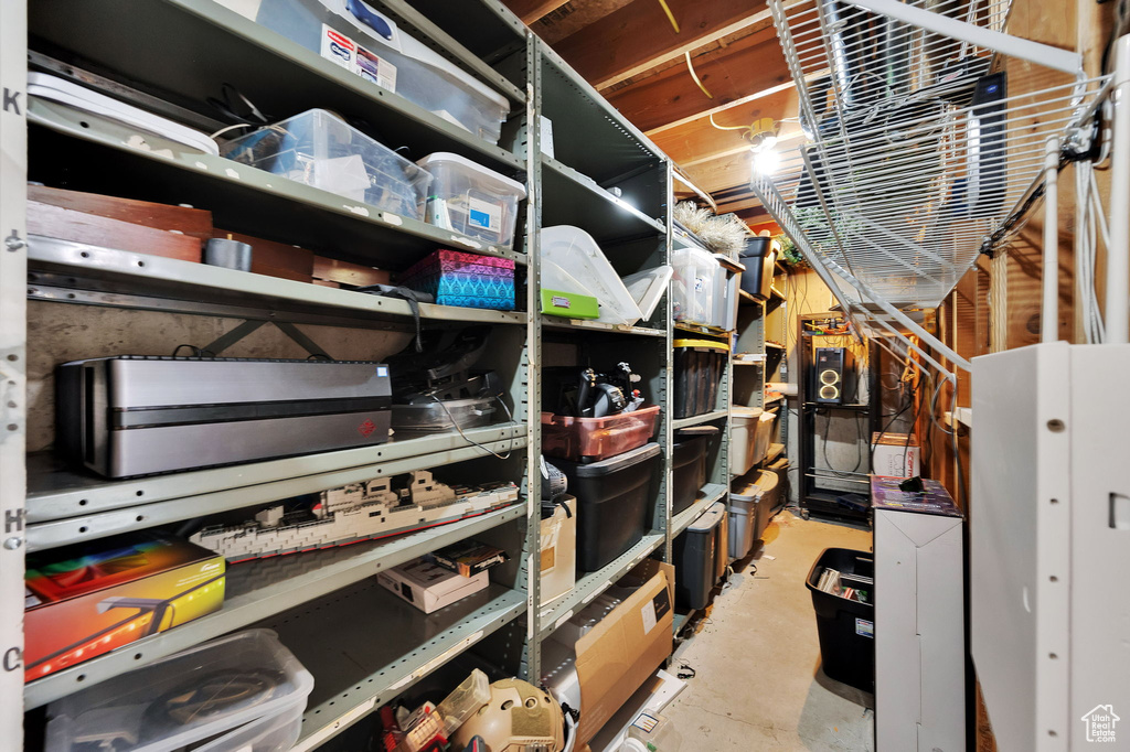 914 E 625 S Layton, UT 84041