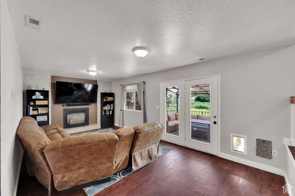 914 E 625 S Layton, UT 84041