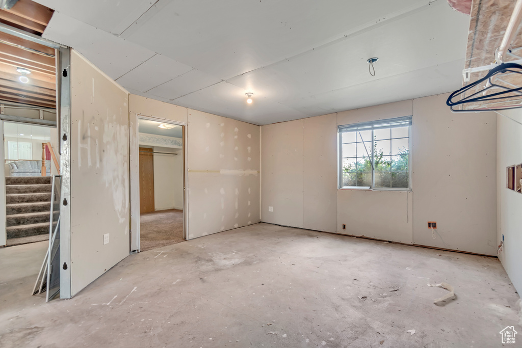 1327 W DIANE DR Murray, UT 84123