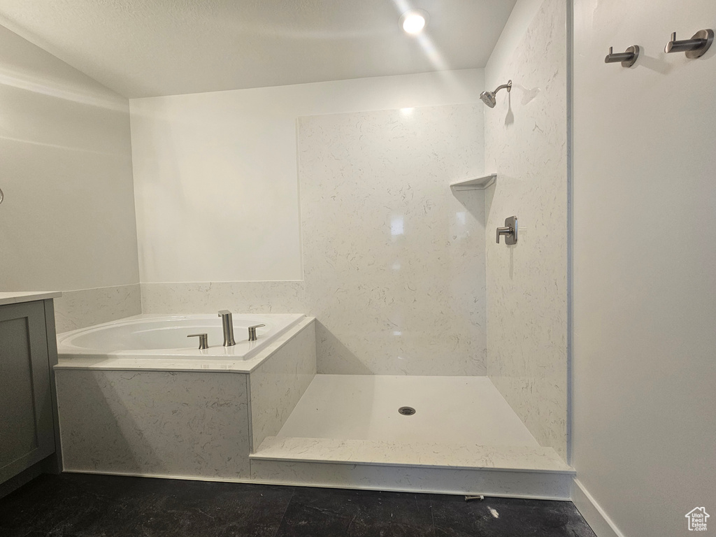 2811 W 2720 N #83 Plain City, UT 84404