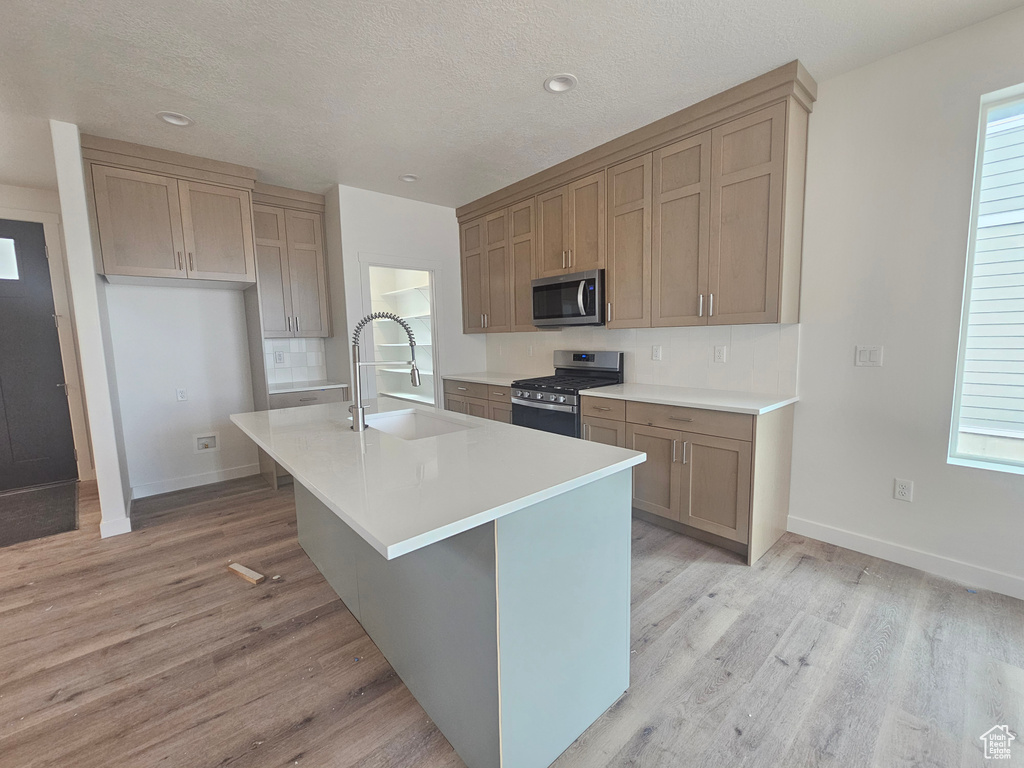 2811 W 2720 N #83 Plain City, UT 84404