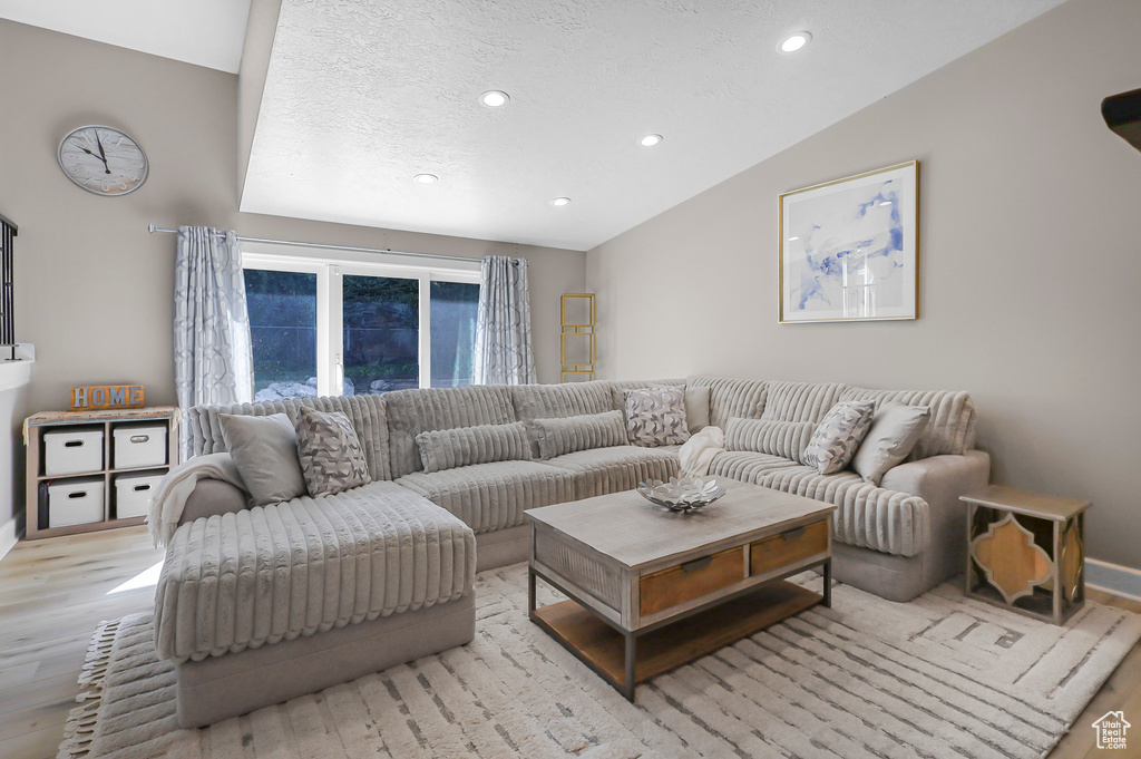 1184 DEVON ST Kaysville, UT 84037