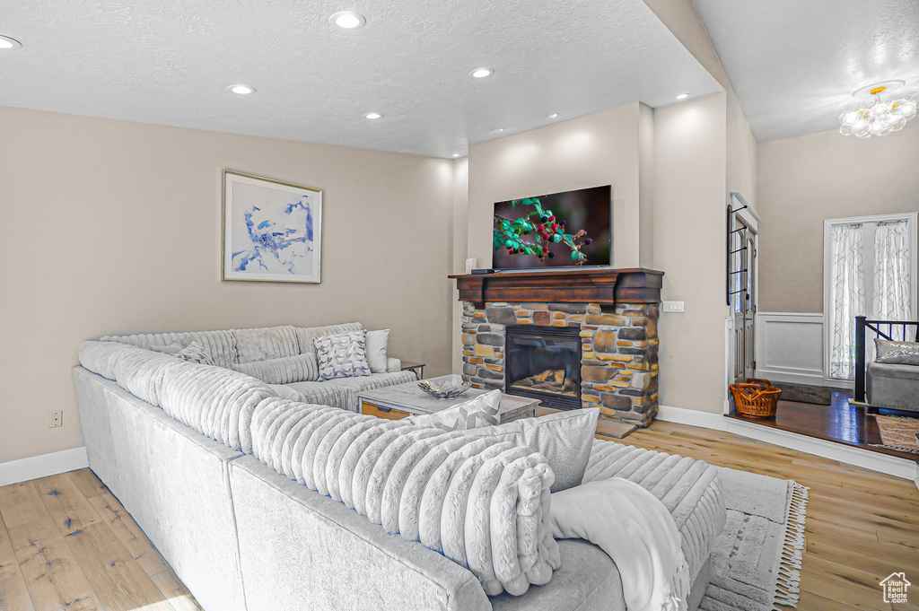 1184 DEVON ST Kaysville, UT 84037