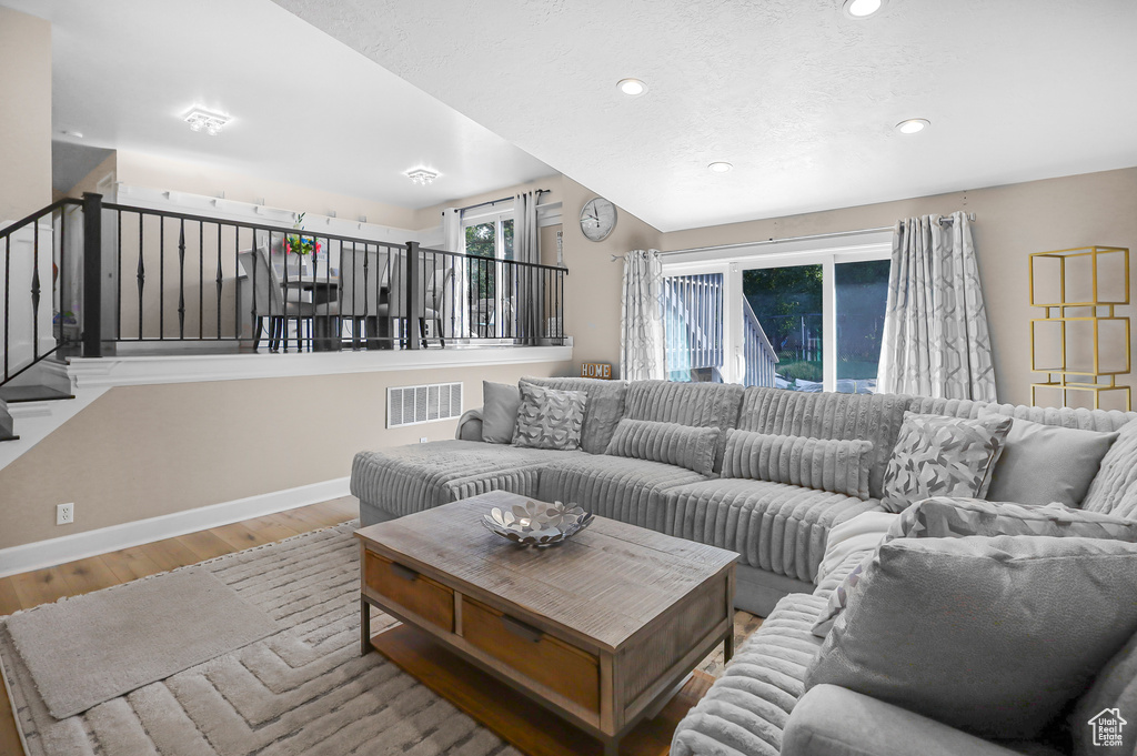 1184 DEVON ST Kaysville, UT 84037