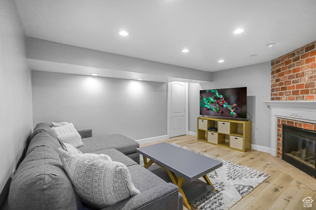 1184 DEVON ST Kaysville, UT 84037