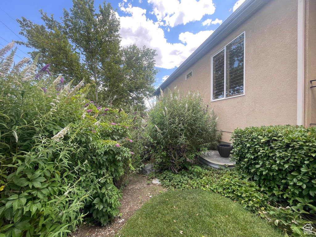 1519 W FOLIAGE LN South Jordan, UT 84095