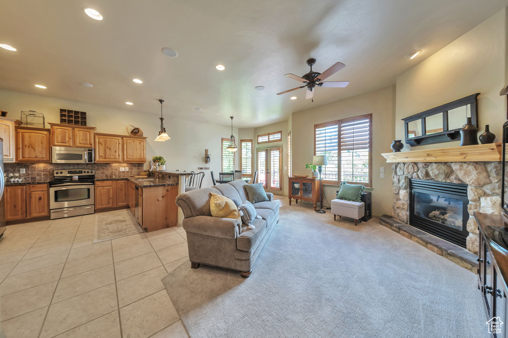 1519 W FOLIAGE LN South Jordan, UT 84095