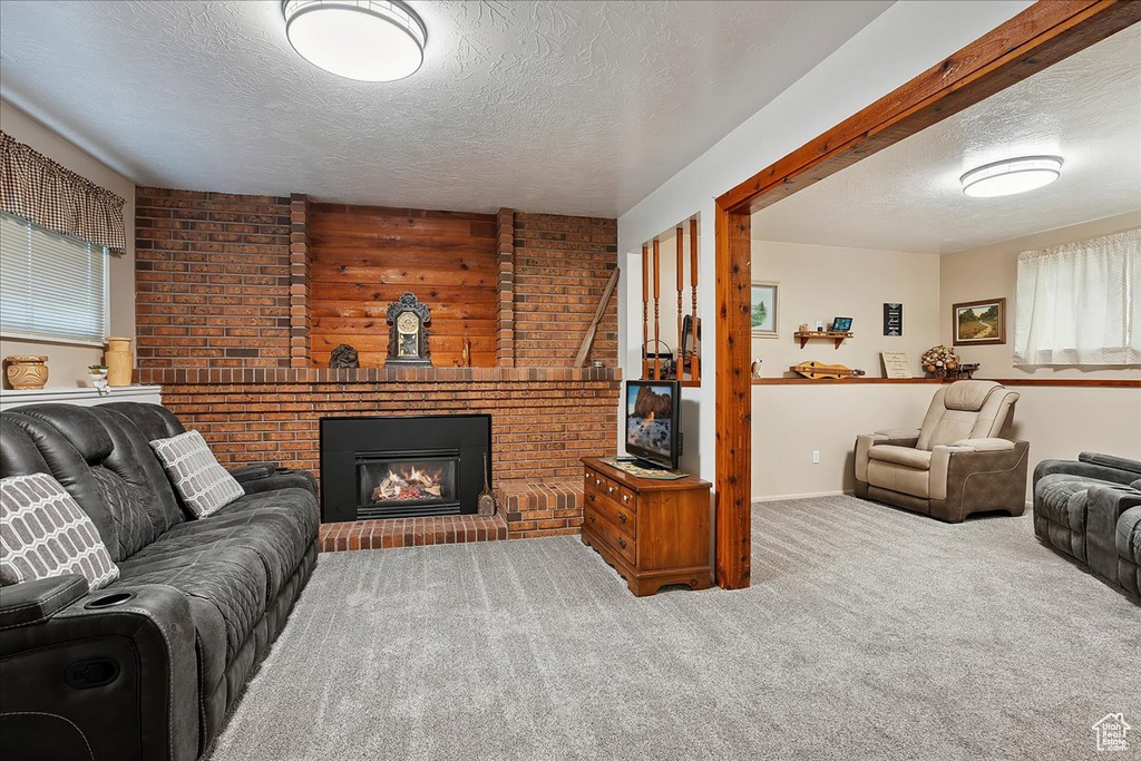 1135 N CONNECTICUT AVE Harrisville, UT 84404