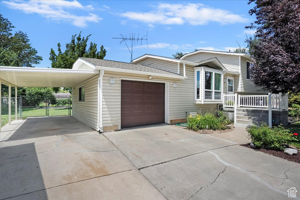 1135 N CONNECTICUT AVE Harrisville, UT 84404