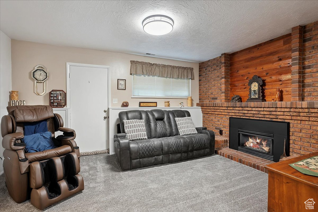 1135 N CONNECTICUT AVE Harrisville, UT 84404