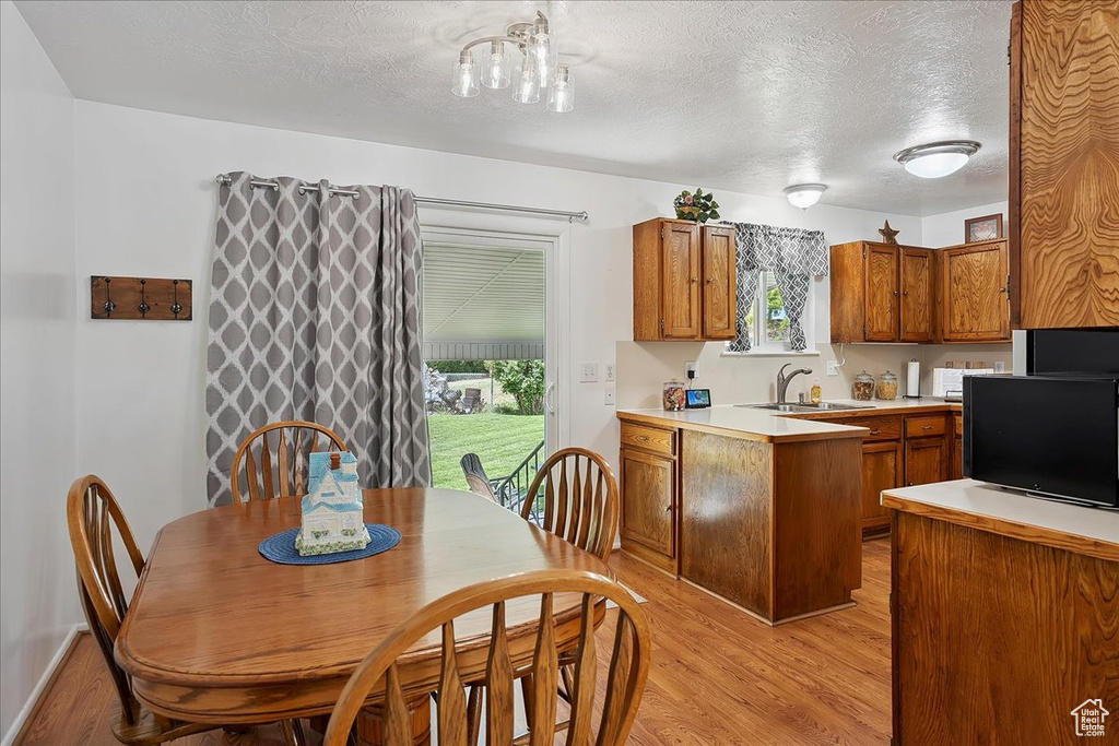 1135 N CONNECTICUT AVE Harrisville, UT 84404