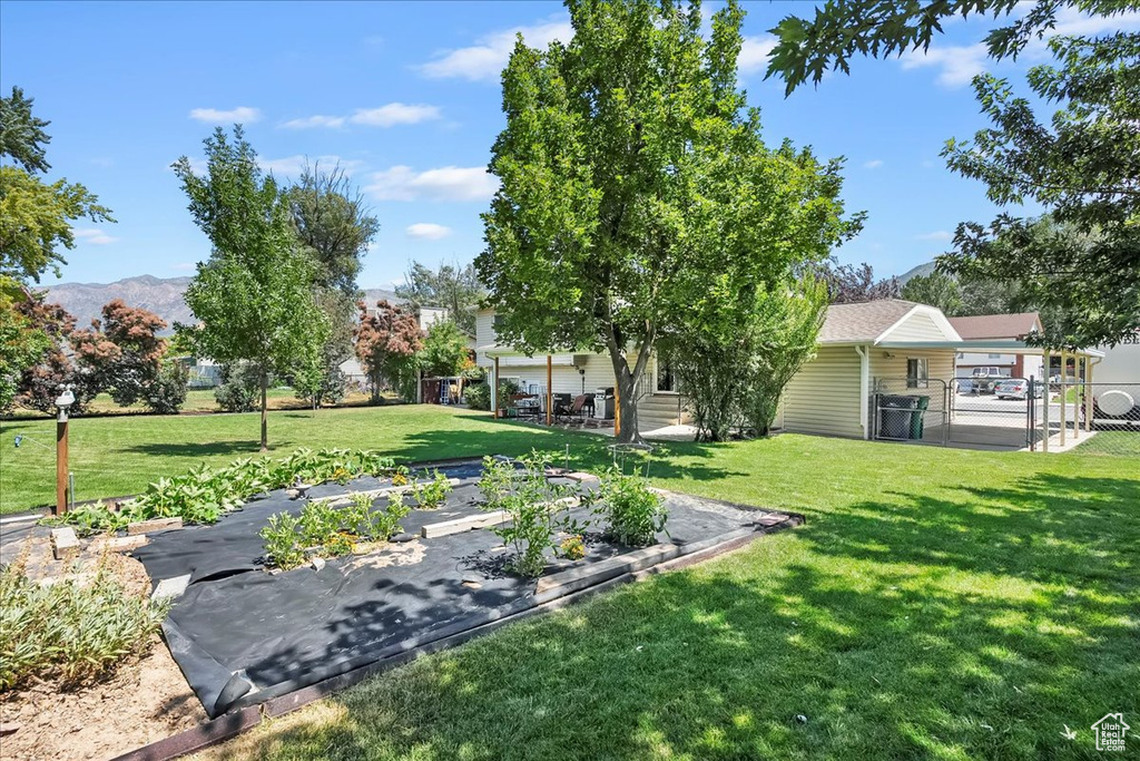 1135 N CONNECTICUT AVE Harrisville, UT 84404