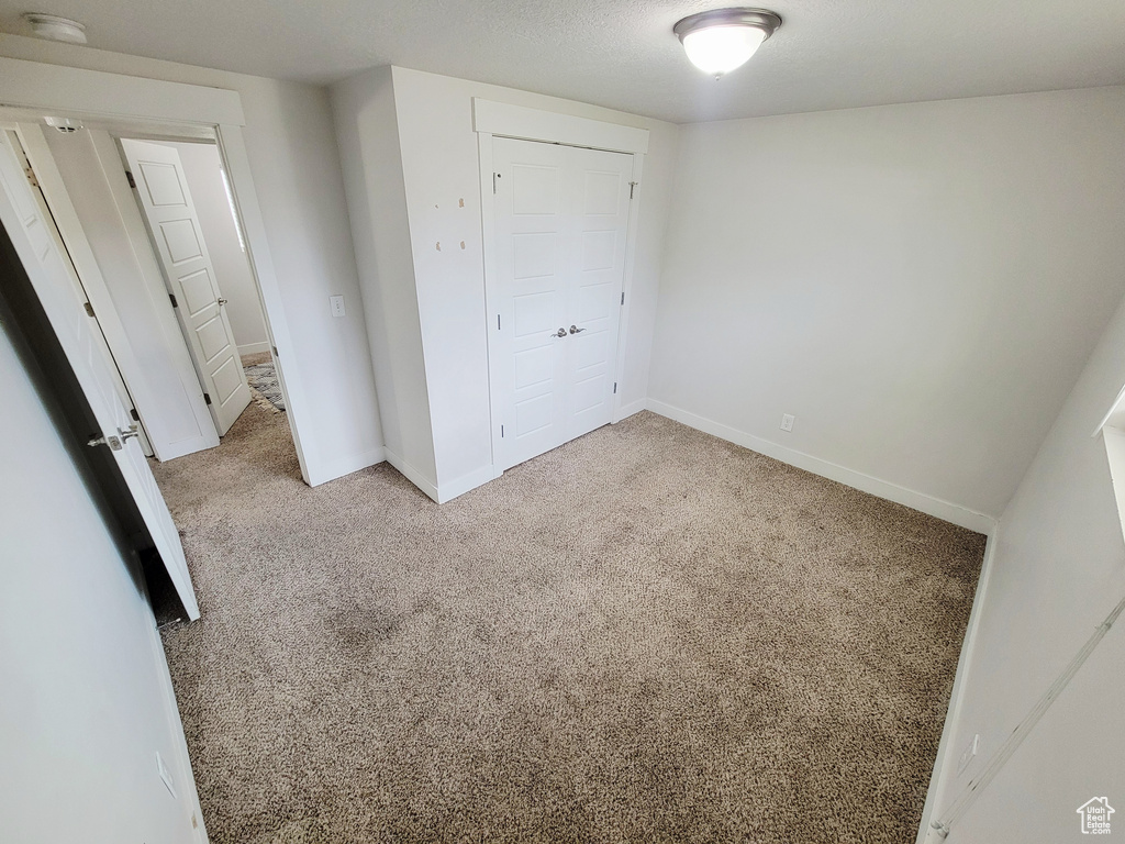6527 W 3940 S West Valley City, UT 84128
