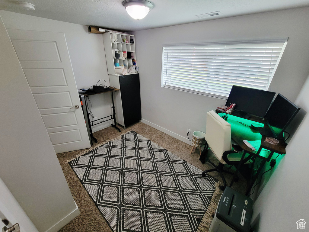 6527 W 3940 S West Valley City, UT 84128