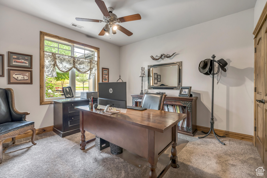 531 E CENTER ST Hyde Park, UT 84318