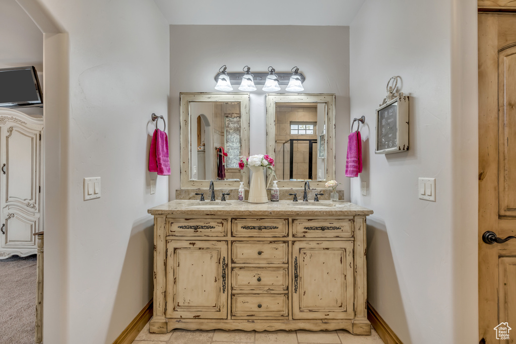 531 E CENTER ST Hyde Park, UT 84318
