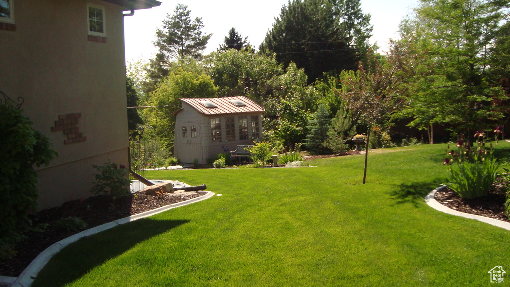 531 E CENTER ST Hyde Park, UT 84318