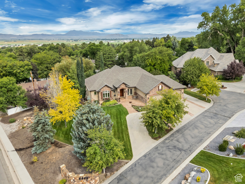 531 E CENTER ST Hyde Park, UT 84318