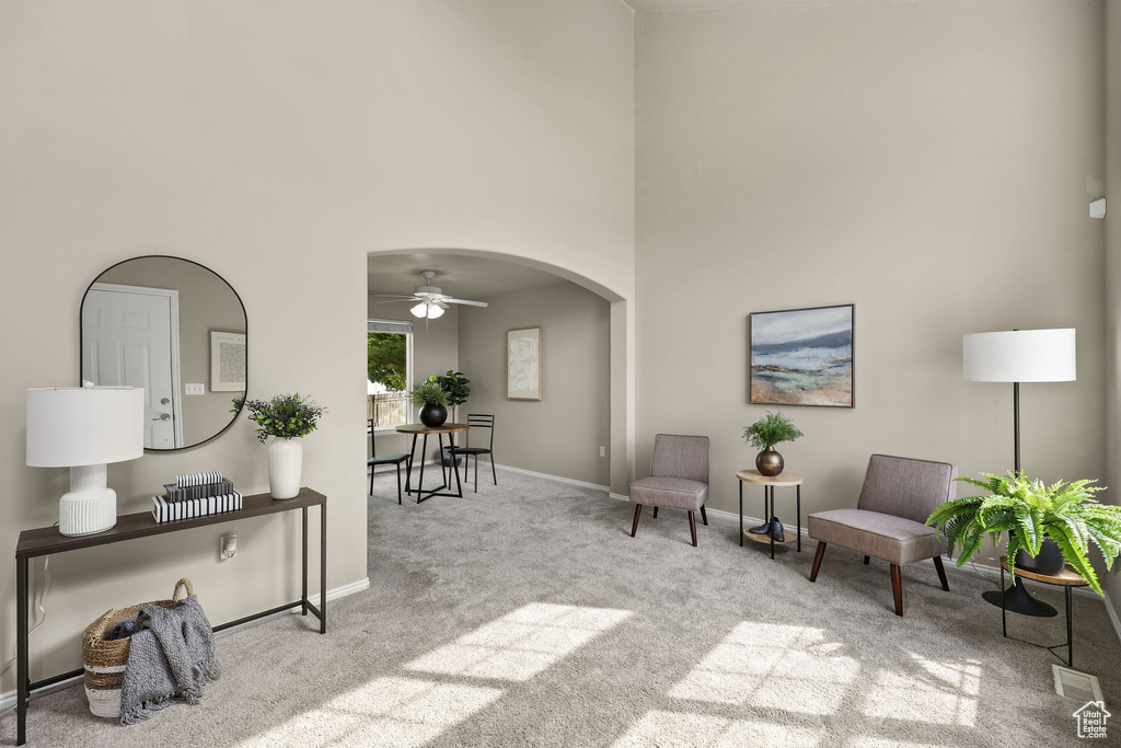 5235 MIDLAND DR Roy, UT 84067