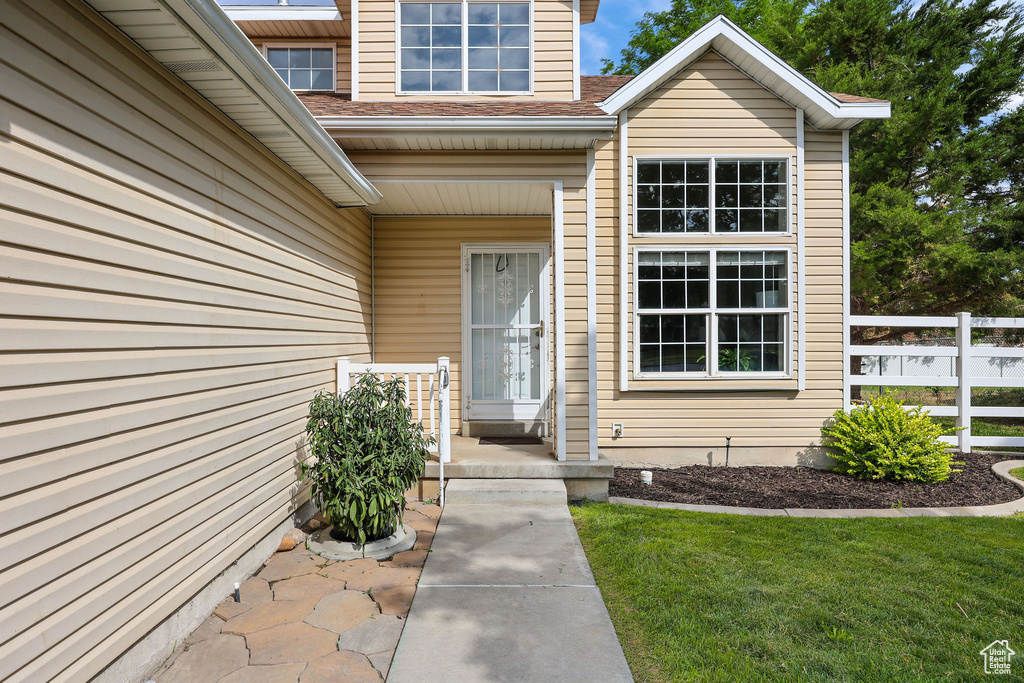 5235 MIDLAND DR Roy, UT 84067