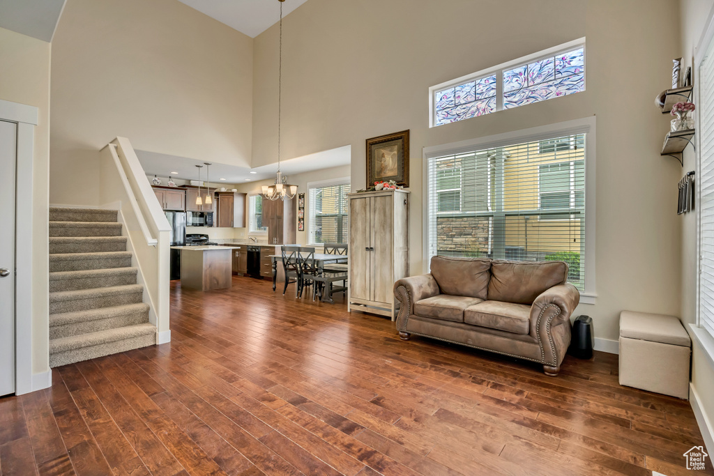 1604 W CALAIS VILLAS WAY West Jordan, UT 84084