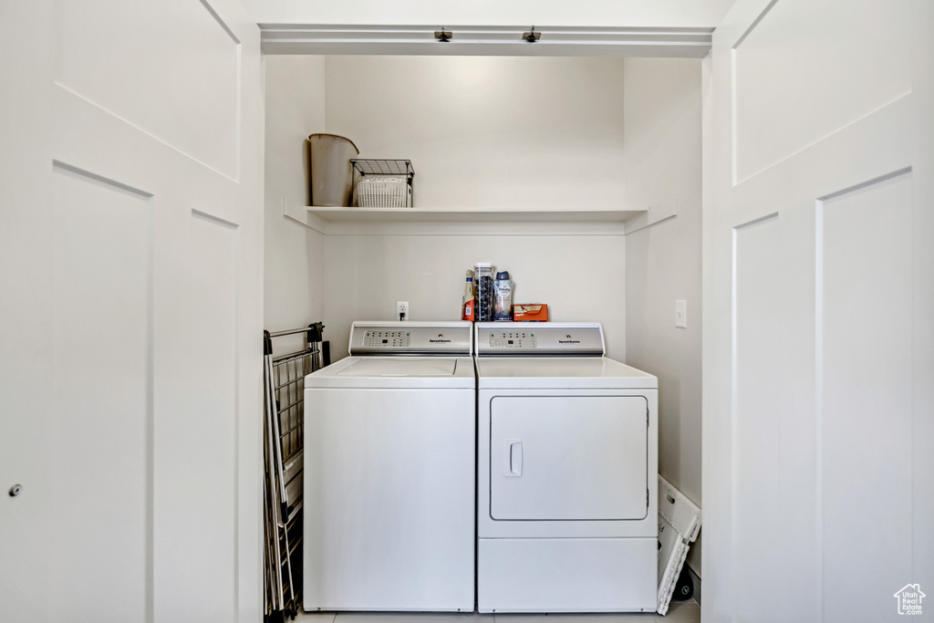 1604 W CALAIS VILLAS WAY West Jordan, UT 84084