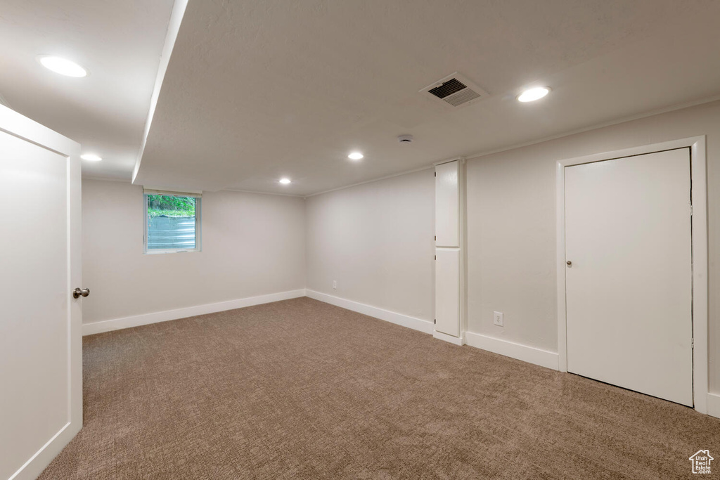 2538 E WILMINGTON AVE Salt Lake City, UT 84109