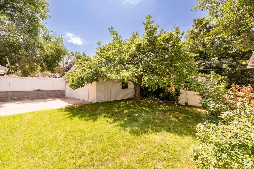 2538 E WILMINGTON AVE Salt Lake City, UT 84109