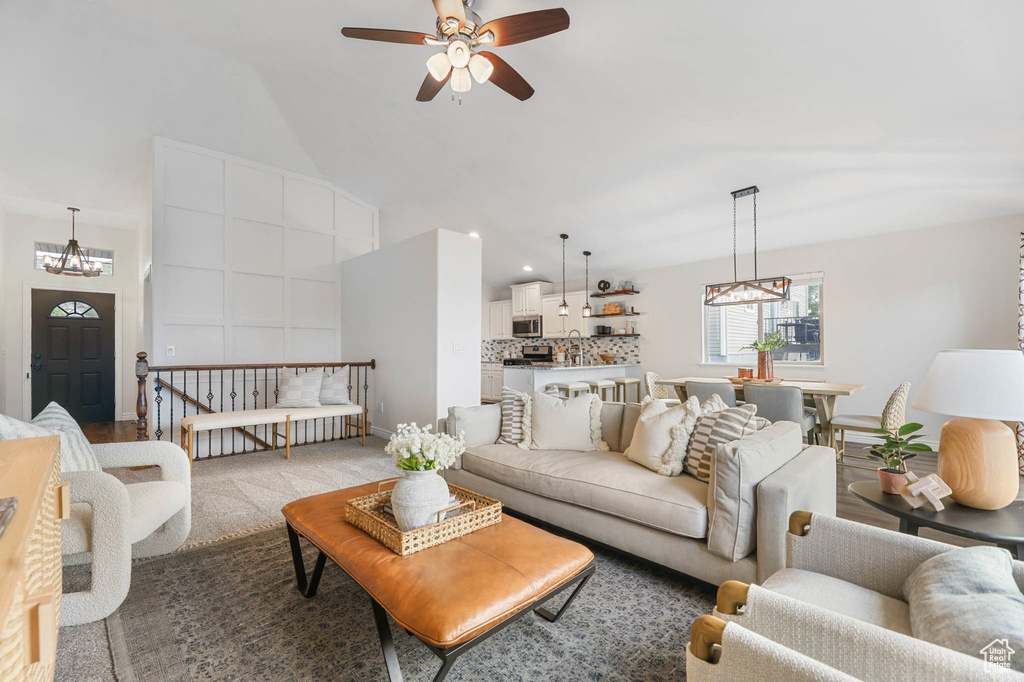 4065 E COMANCHE ST Eagle Mountain, UT 84005