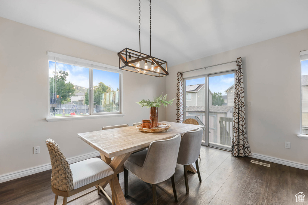 4065 E COMANCHE ST Eagle Mountain, UT 84005