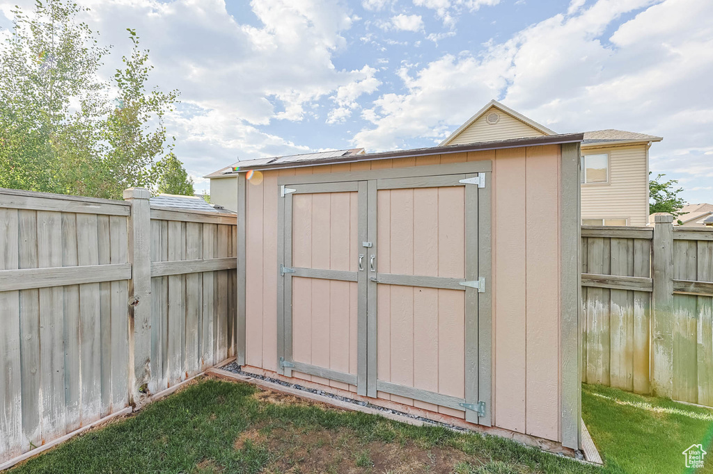 4065 E COMANCHE ST Eagle Mountain, UT 84005