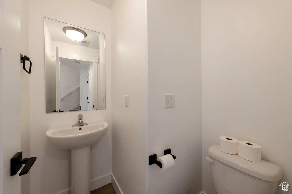Photo 11 for MLS #2100433 at 3377 S Erin Ave