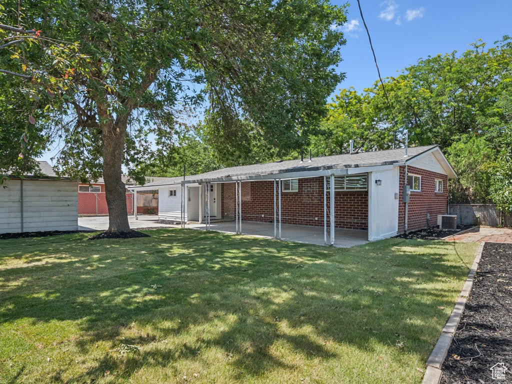 1146 N TOPAZ DR Salt Lake City, UT 84116