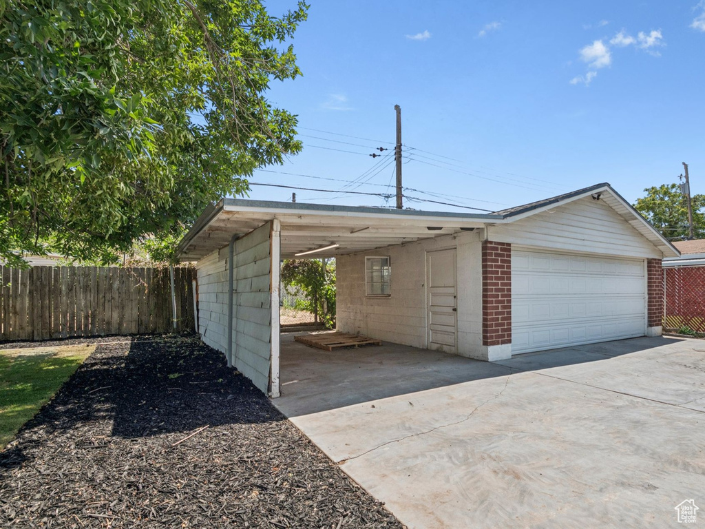 1146 N TOPAZ DR Salt Lake City, UT 84116