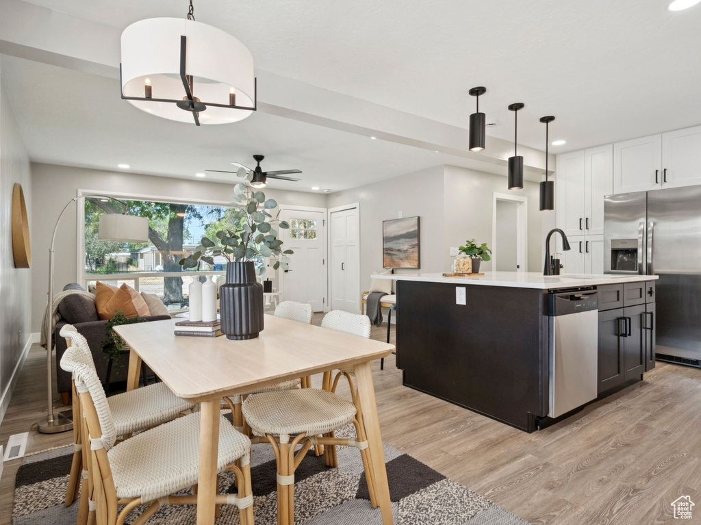 1146 N TOPAZ DR Salt Lake City, UT 84116