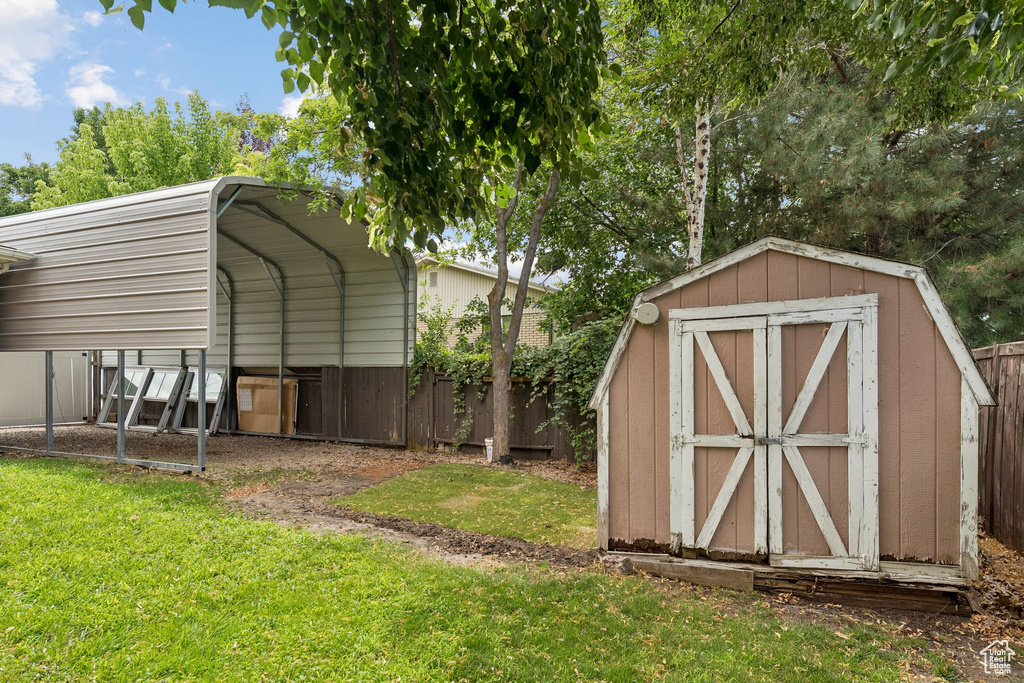 8186 S GRAMBLING WAY Sandy, UT 84094