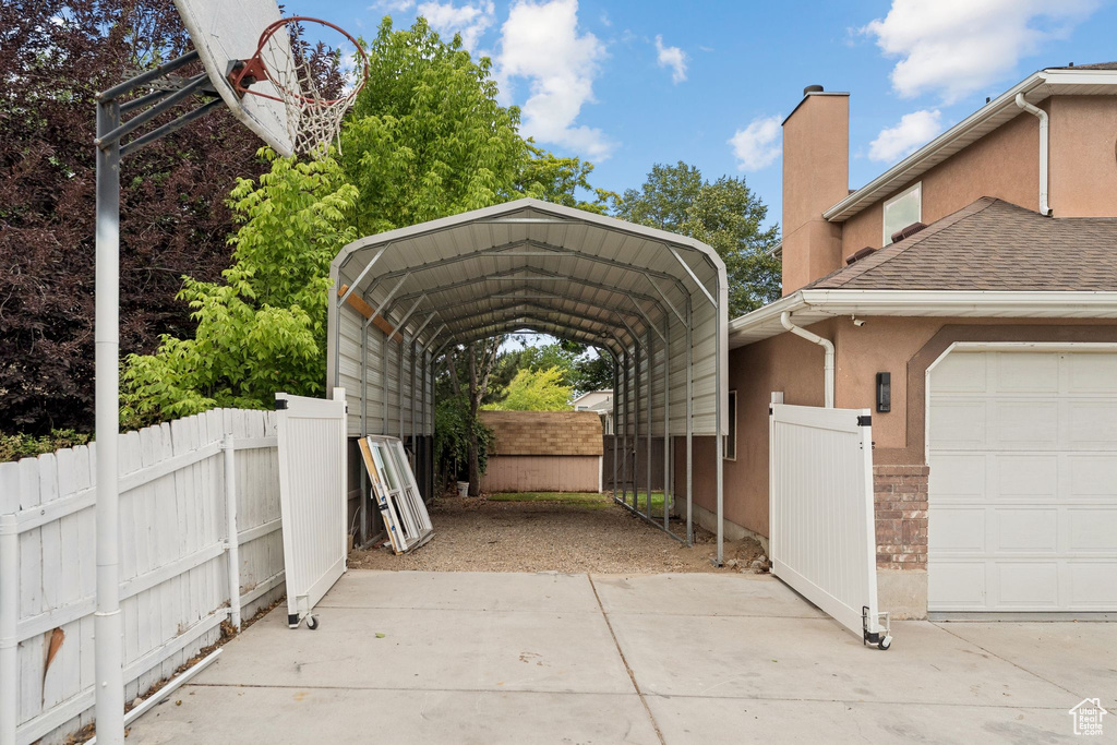 8186 S GRAMBLING WAY Sandy, UT 84094