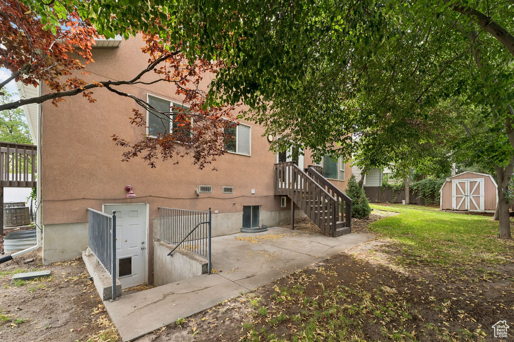 8186 S GRAMBLING WAY Sandy, UT 84094
